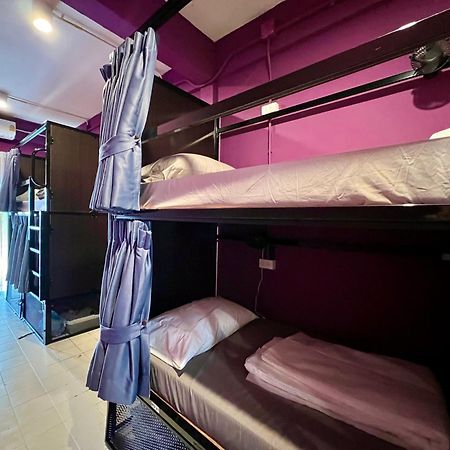 Auberge de jeunesse El Biografo à Bangkok Extérieur photo