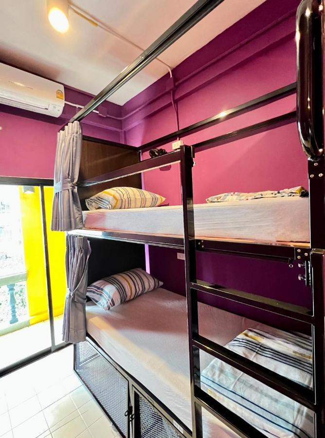 Auberge de jeunesse El Biografo à Bangkok Extérieur photo